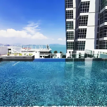 Maritime Suites Penang Jelutong Exterior photo